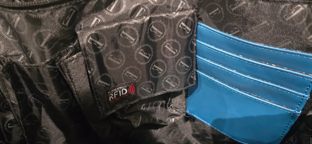 NEW! ELLE Unique & Trendy Rolling Carry-On Office Suitcase image indicator(8)