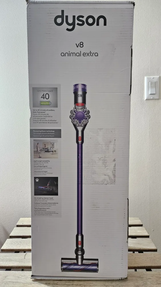 Dyson V8 Animal Extra Cordless Vacuum Brand New thumbnail