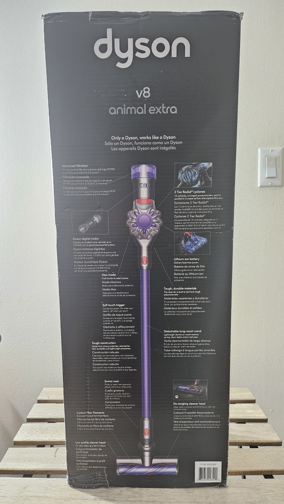 Dyson V8 Animal Extra Cordless Vacuum Brand New - photo 2