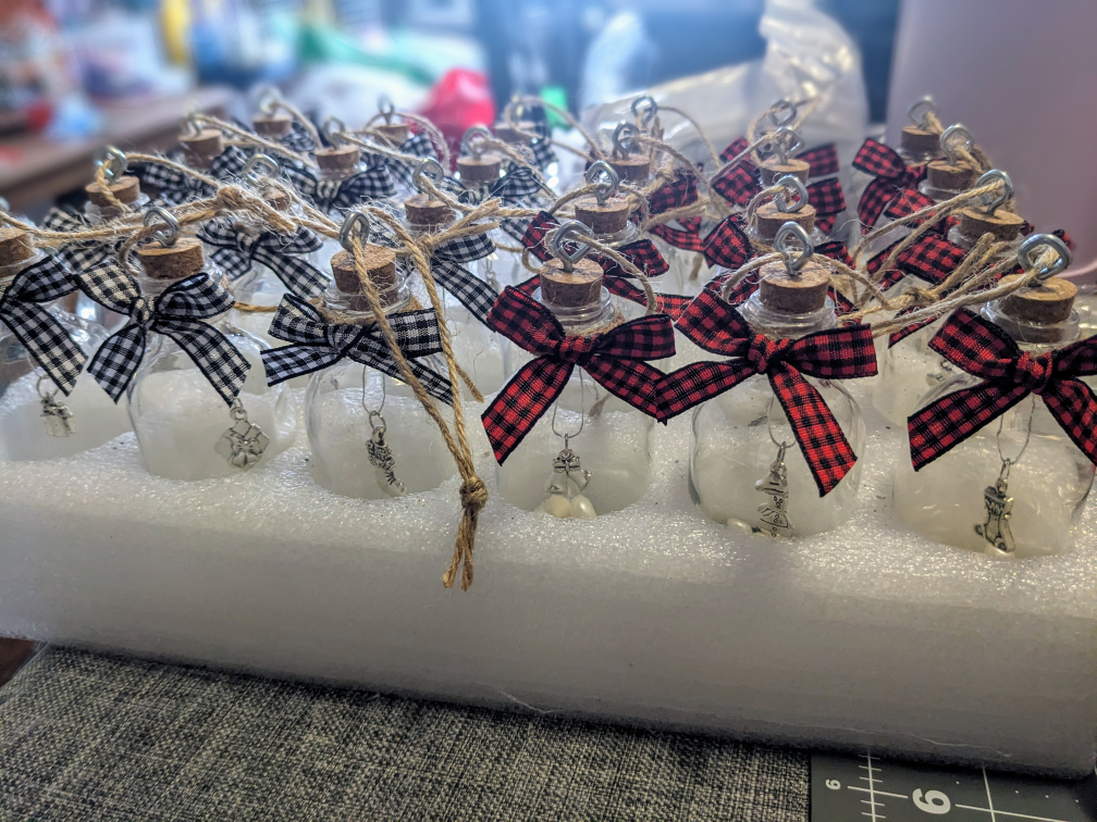 Set of 24 Christmas Ornaments (Buy 2 and get 3rd free) - photo 4