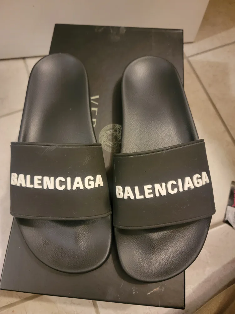 Balenciaga slides mens online