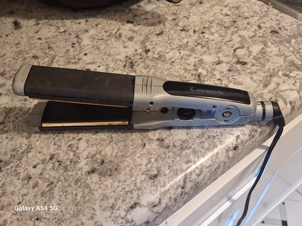Ceramic Flat Iron