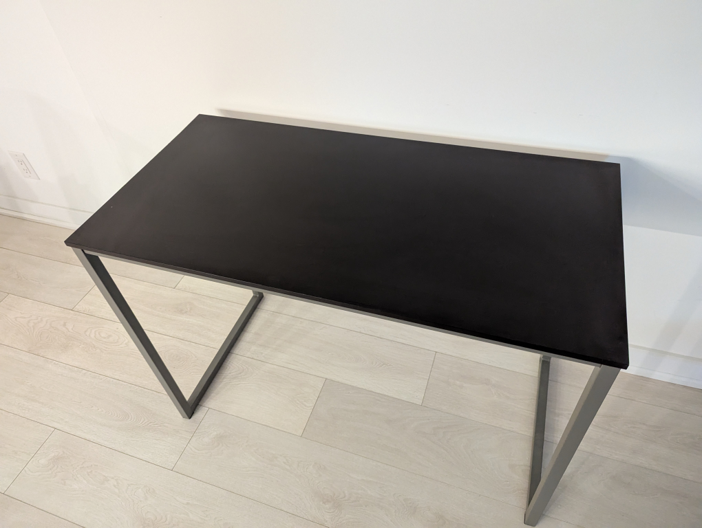 Black Computer Table