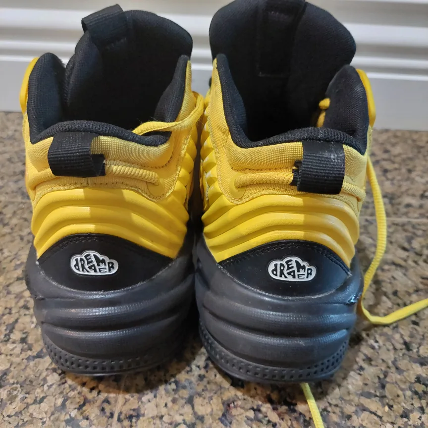 Puma DREAMER Boys Basketball Athletic Shoes Size 6 US image indicator(6)