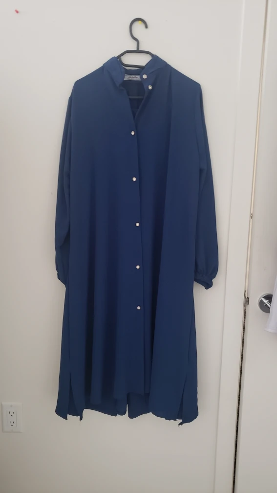 5 Abayas - Various Colors and Styles