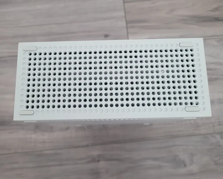 Xbox Series S Console with Green Controller image indicator(3)