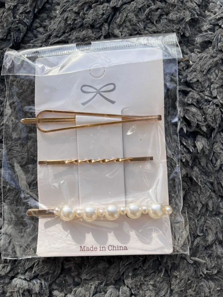 Pearl Hair Clips image indicator(4)