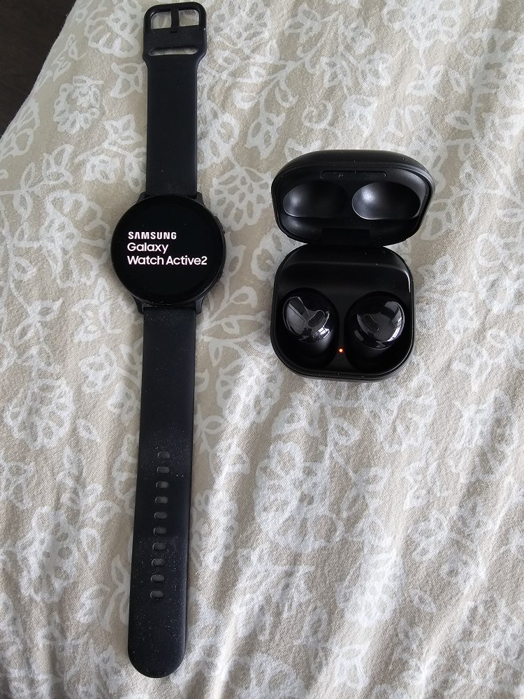 Samsung Galaxy Watch Active 2 & Galaxy Buds - photo 2