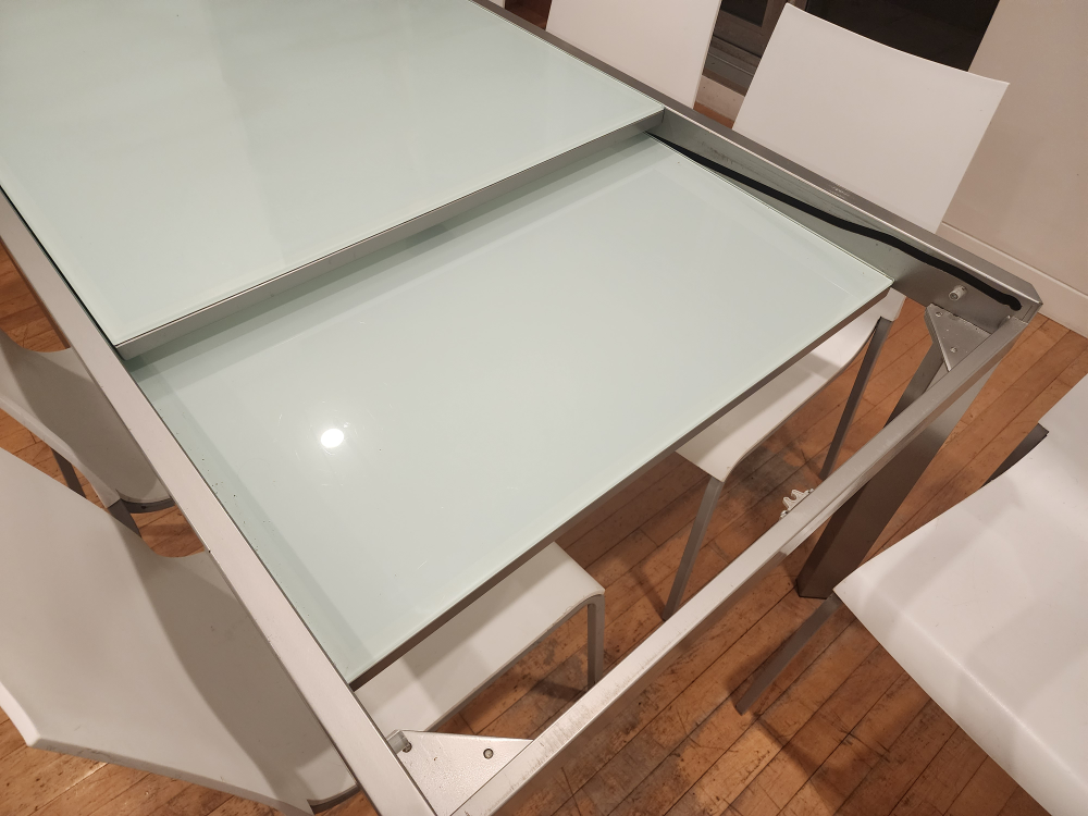Extendable Glass Dining Table and 6 Chairs - photo 3