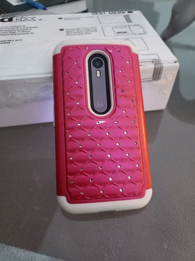 Lot of mobile phones HTC, Motorola Moto G with Box and Cases image indicator(4)