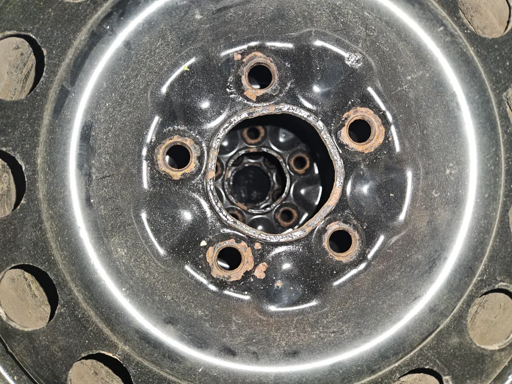 Winter Tires and Steel Rims image indicator(5)