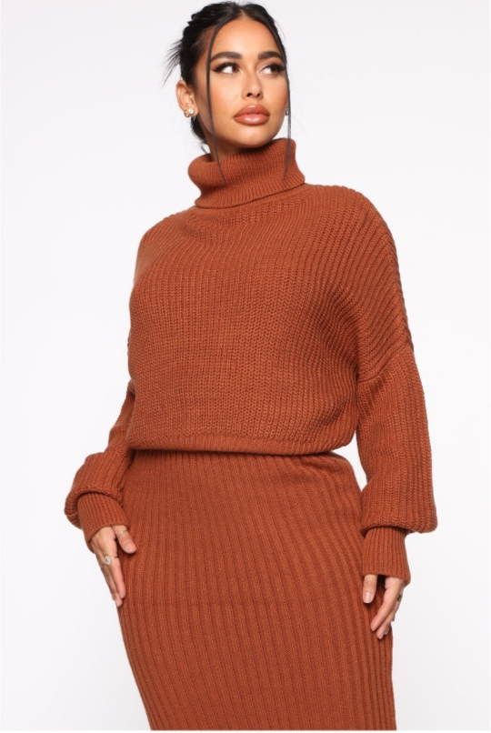 Knitted Sweater and Skirt Set - photo 2