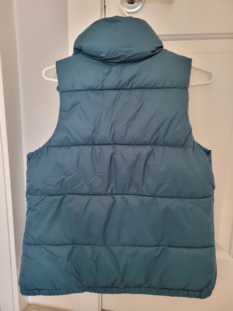 Old Navy Women's Quilted Puffer Vest - photo 2