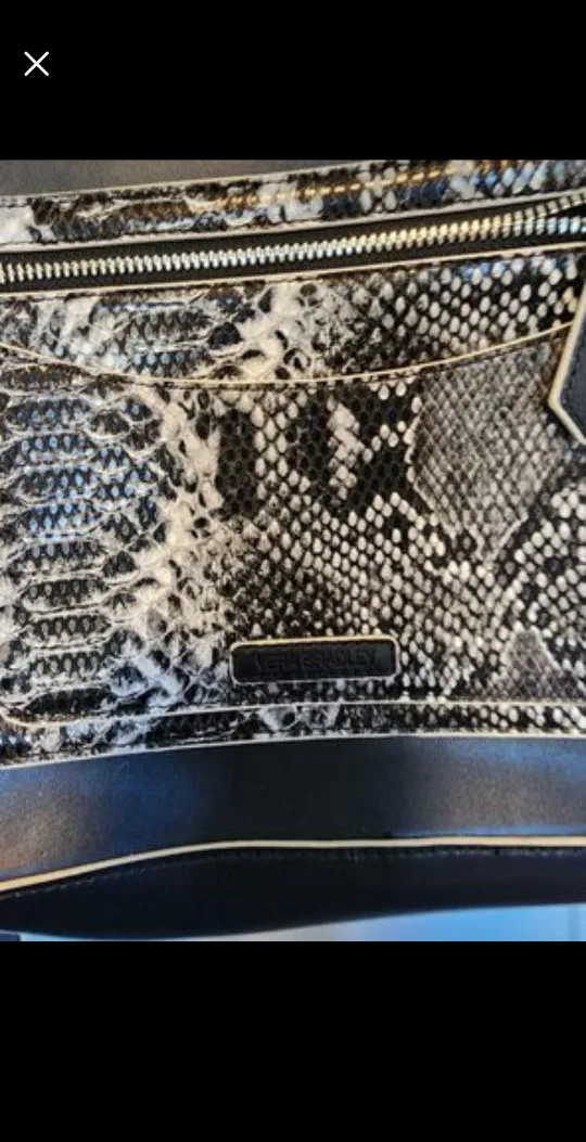 Black Fashion Handbag image indicator(2)