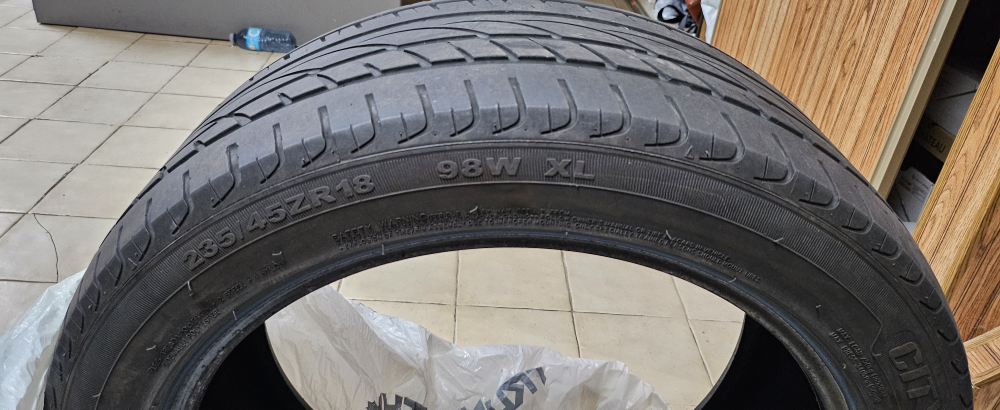 225/45R18 Tires