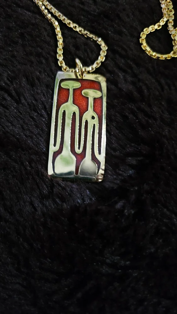 Vintage Gold Necklace with Red Enamel Pendant image indicator(2)