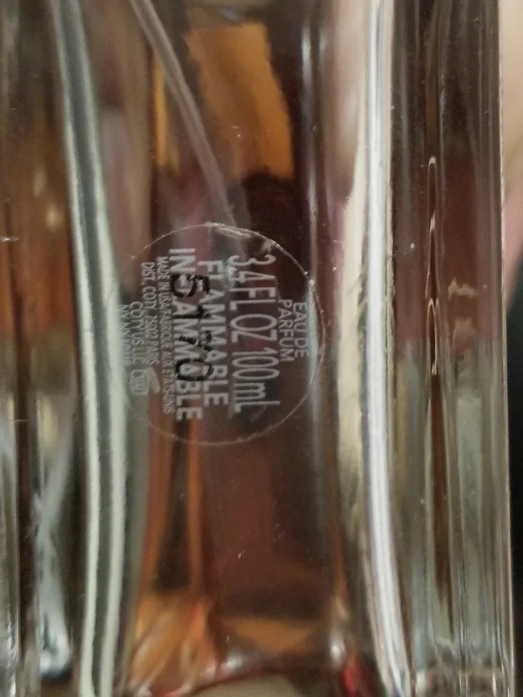 Halle Perfume EDP image indicator(2)