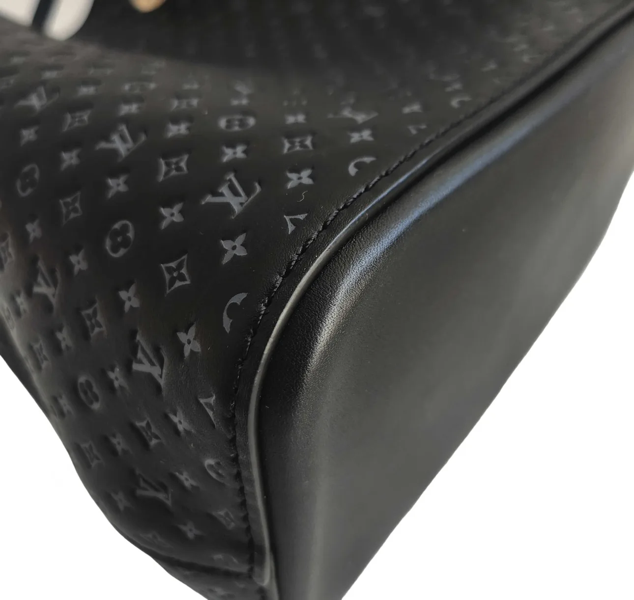 Louis Vuitton Black Calfskin Nanogram Neonoe BB Bag image indicator(6)