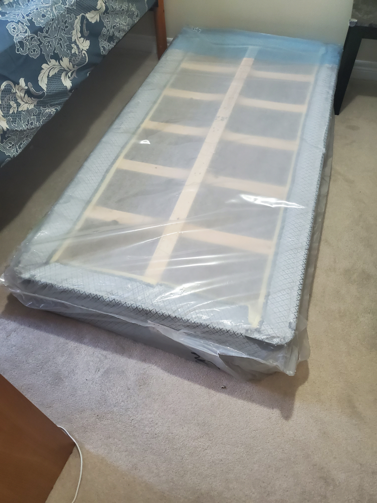 single size 39" x 75" x 9" box spring - photo 2