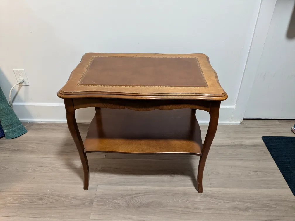 Vintage side table thumbnail