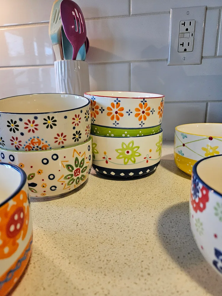Ceramic Bowls - set of 7 thumbnail