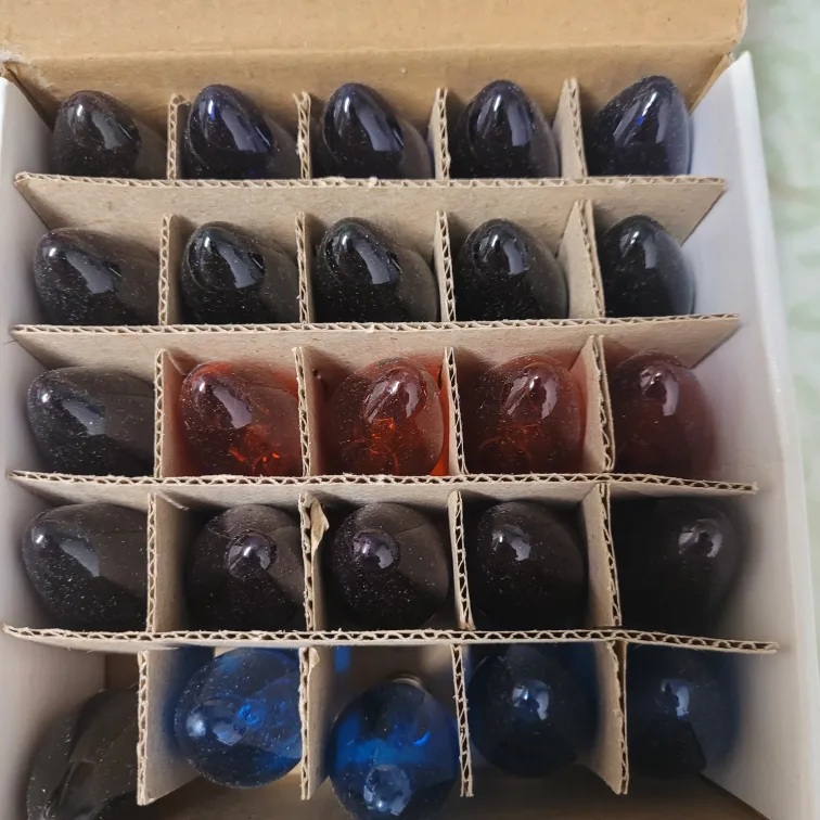 25 Pack of Colour Changing Light Bulbs image indicator(3)