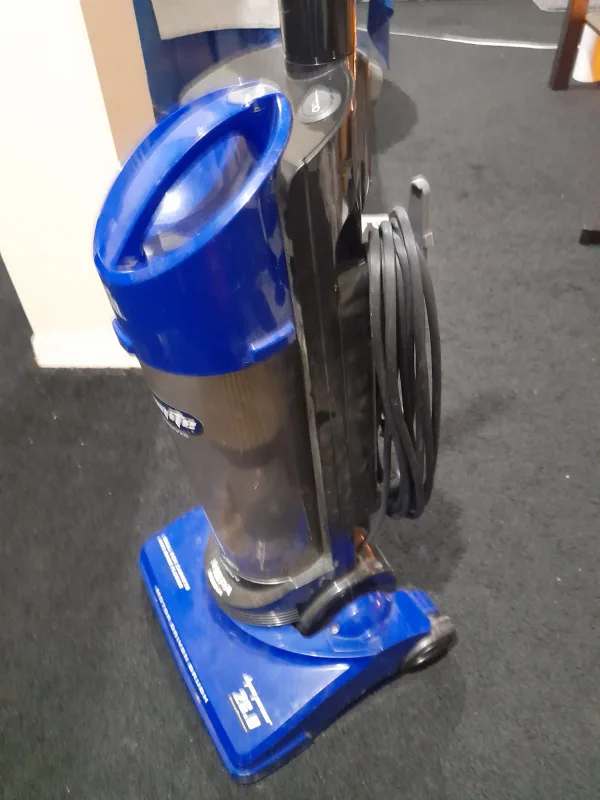 Dirt Devil Dynamite Bagless Upright Vacuum thumbnail