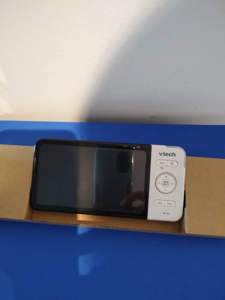 VTech 2 Camera 5" Smart Wi-Fi 1080p Pan & Tilt Baby Monitor image indicator(2)