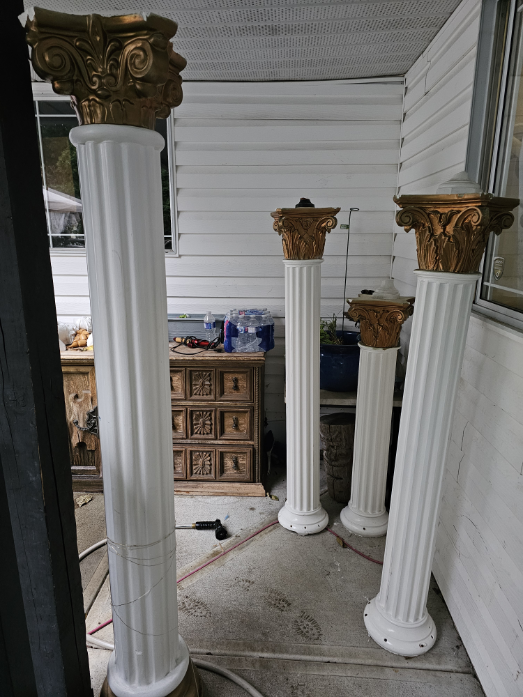 Set of 4 Decorative Columns