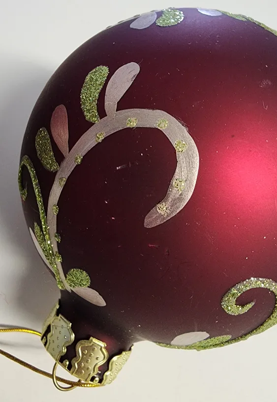 Set of 2 Vintage Red Christmas Ornaments - Large 4" image indicator(6)