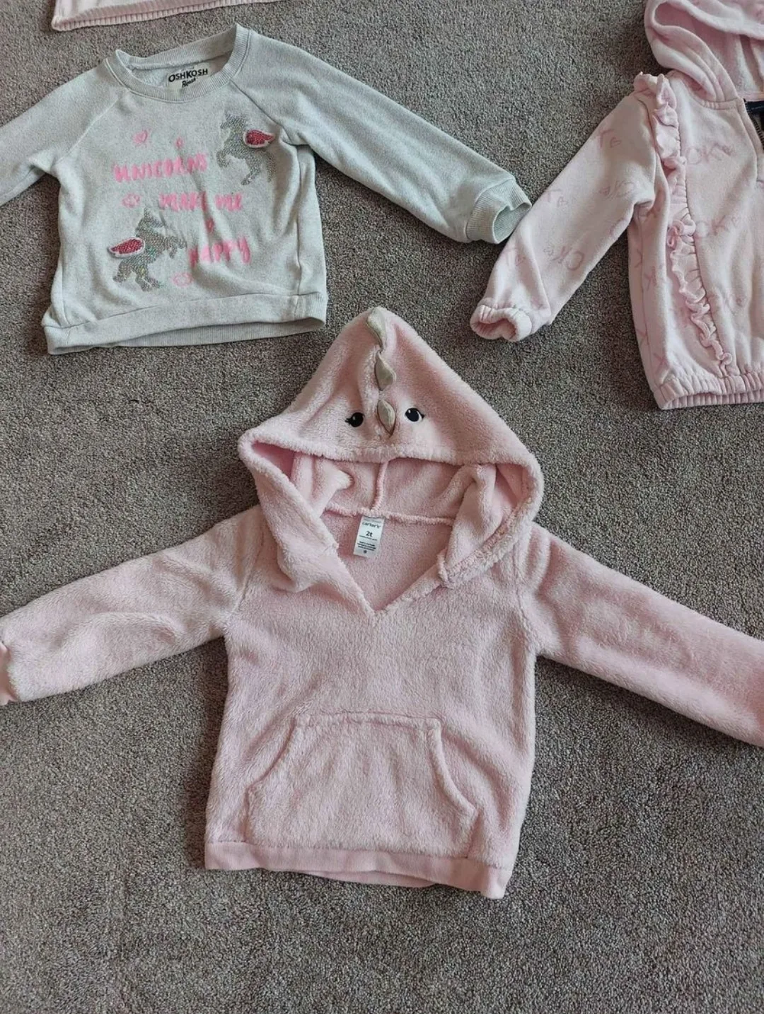 girls sweaters / hoodie size 2t image indicator(5)
