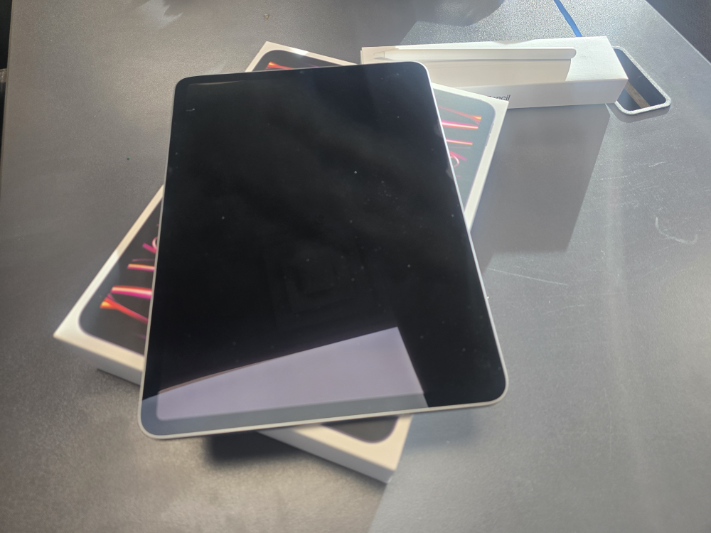 iPad Pro [1TB] with Apple Pencil - photo 2