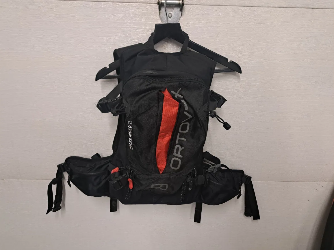 Snowmobile Ortovox Backpacks, Shovels & Probes image indicator(3)