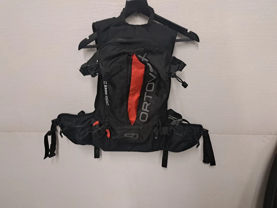 Snowmobile Ortovox Backpacks, Shovels & Probes image indicator(4)