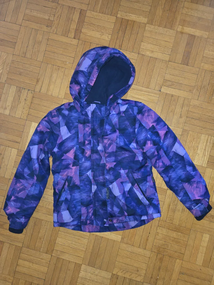 Kids Winter Jacket #freecycle 🥕🥕🥕 thumbnail