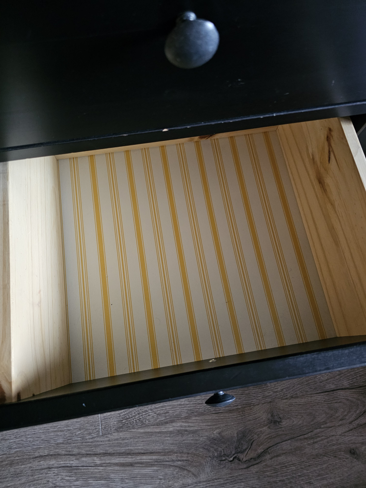 IKEA Hemnes Nightstands with two drawers - photo 4