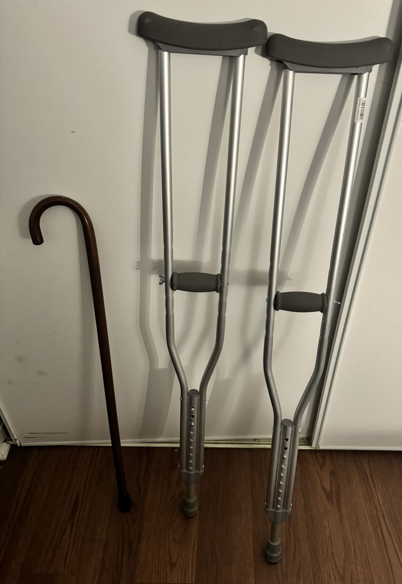 Cane & Crutches - photo 4