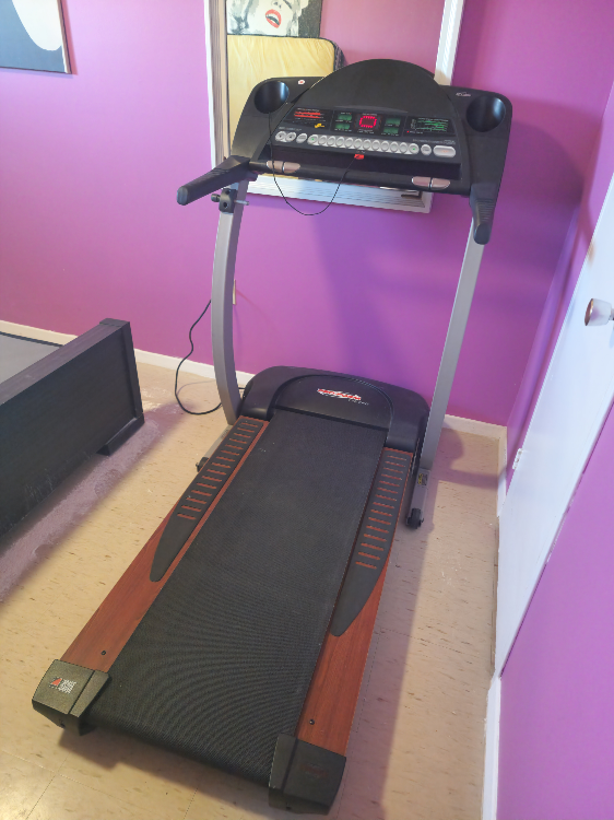 Treadmill- Pro-Form 770ekg.