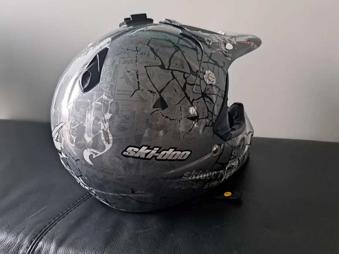 Snowmobile Helmets image indicator(6)