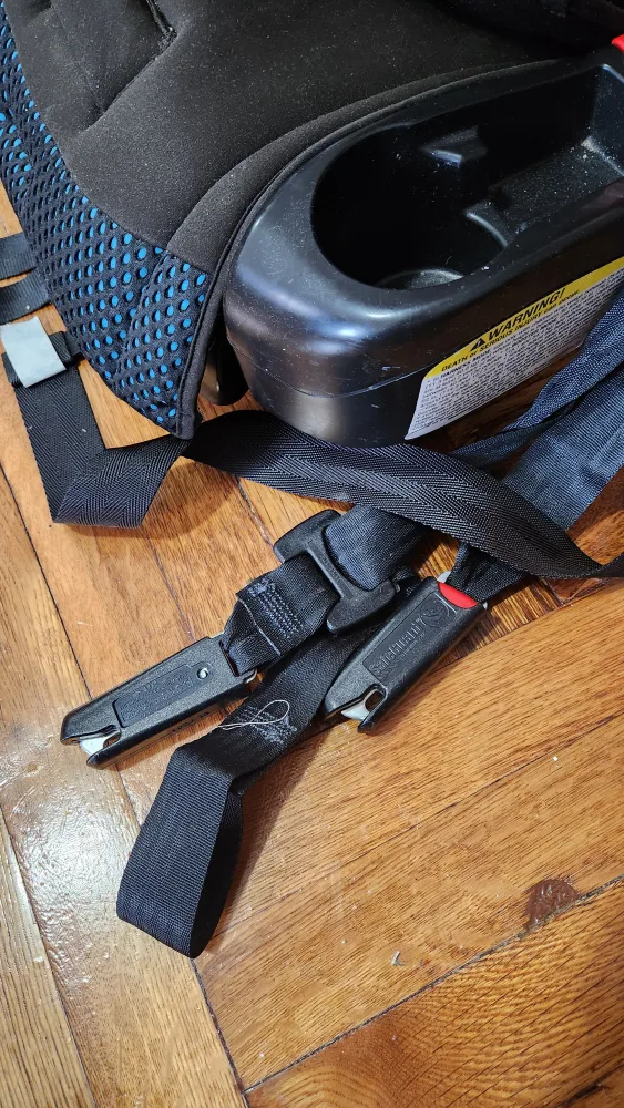 Britax Frontier 90 Convertible Car Seat for toddlers image indicator(4)