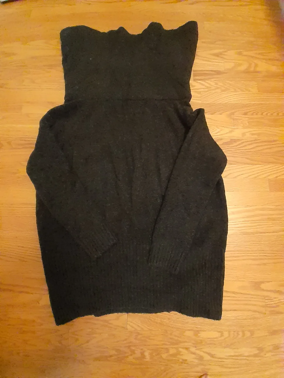 Grey Oversized Off Shoulder Turtleneck Sweater image indicator(2)