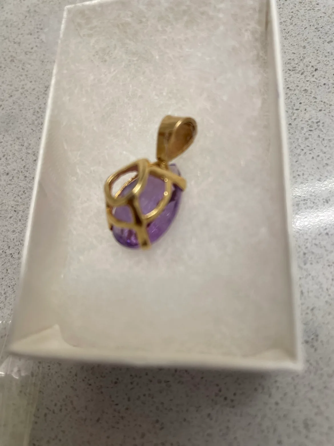 10k Yellow Gold Amethyst Pendant image indicator(3)