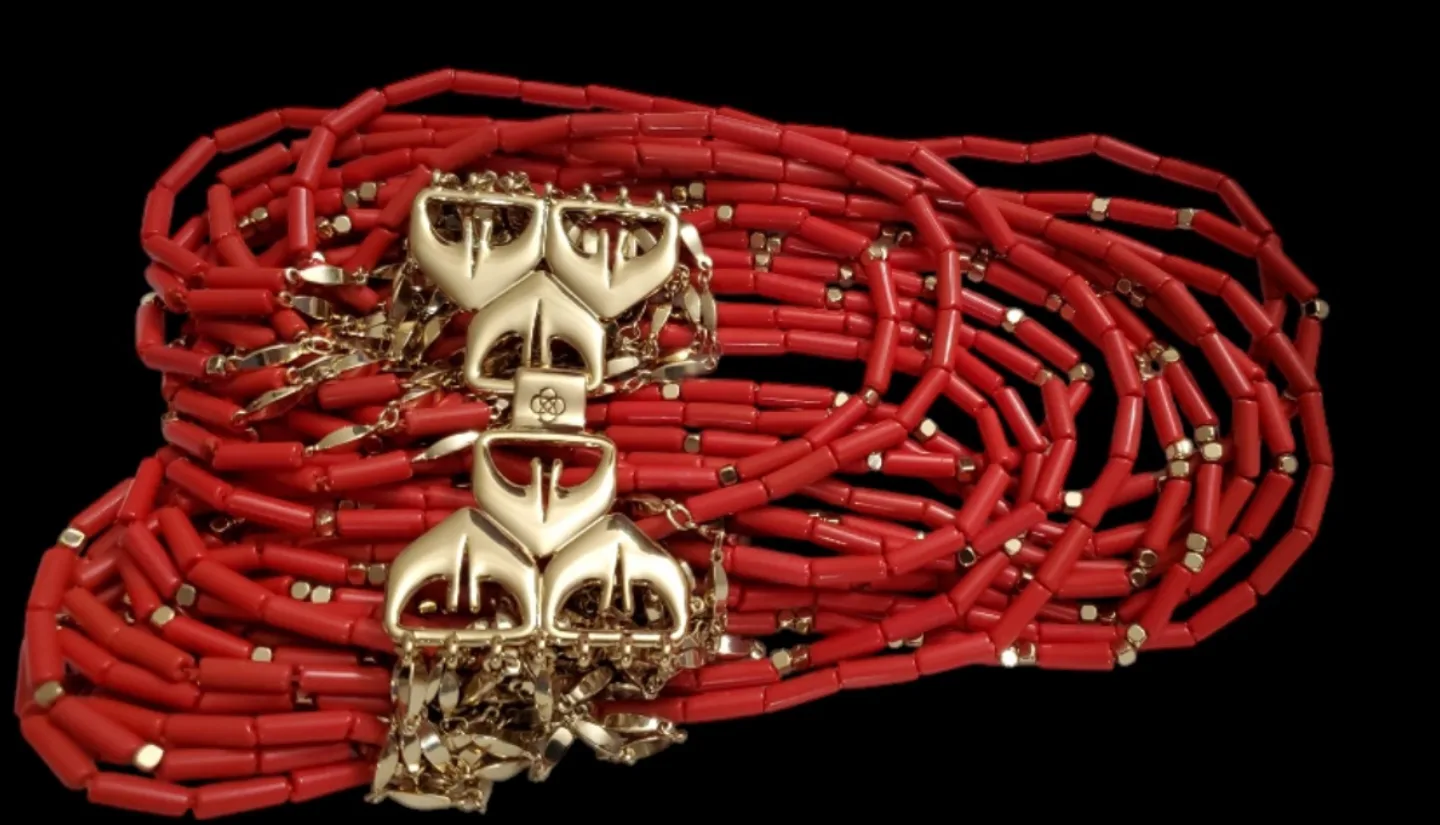 Faux Corals Retired Necklace image indicator(3)