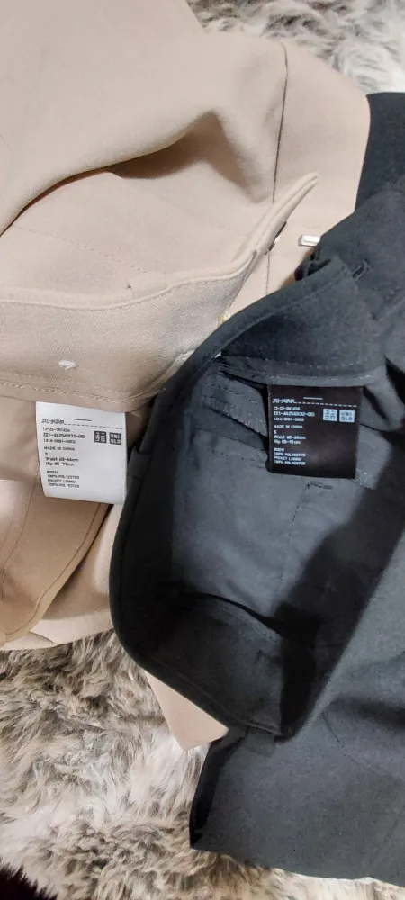 NEW UNIQLO Women's Trousers - Beige & Black $40 for 2 pairs image indicator(3)