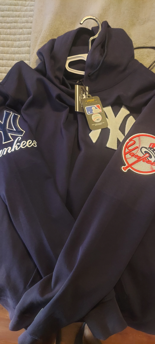 New York Yankees Hoodie - photo 3