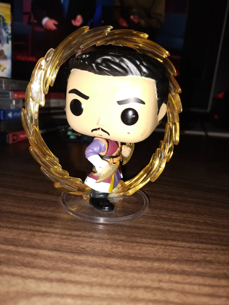 Marvel's Doctor Strange Funko bobblehead image indicator(3)