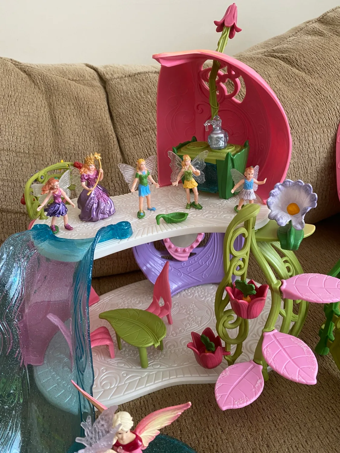 Schleich Bayala Unicorn Stable Playset image indicator(7)