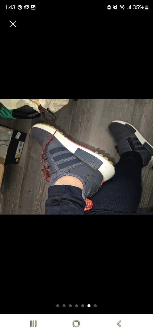 Adidas NMD R1 W image indicator(4)
