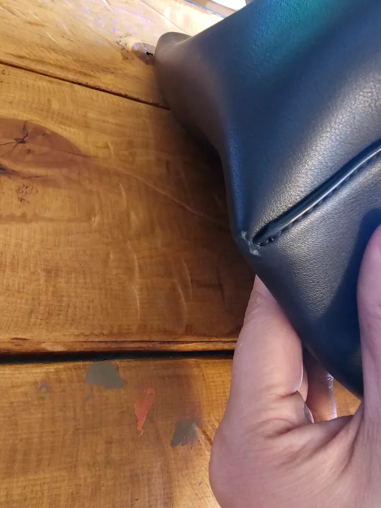 Emporio Armani Black Tote Bag image indicator(3)