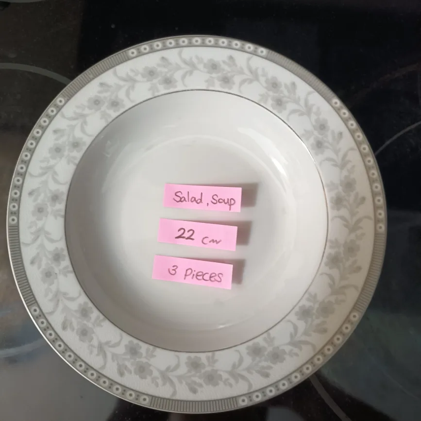 Dinnerware Set - Floral Design image indicator(2)